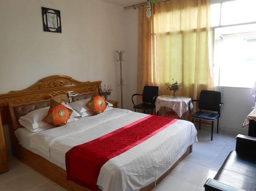 Chengdu Cosiness Home Hotel ภายนอก รูปภาพ