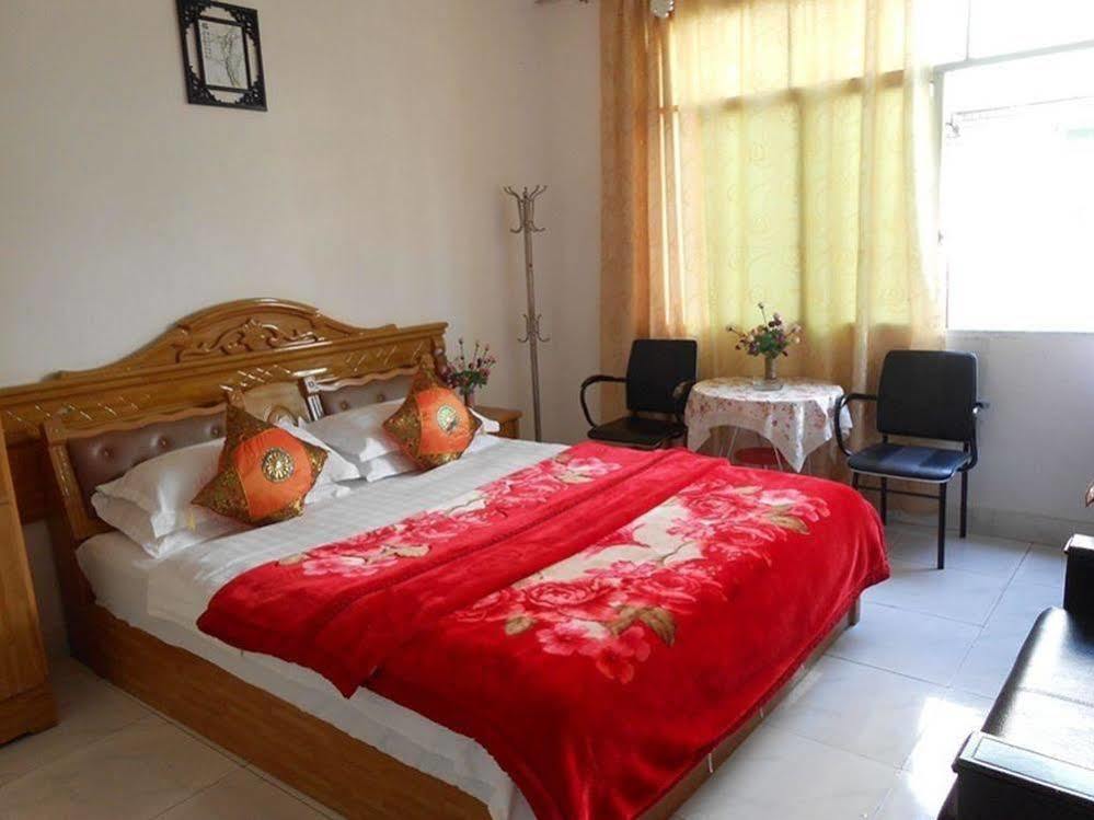 Chengdu Cosiness Home Hotel ภายนอก รูปภาพ